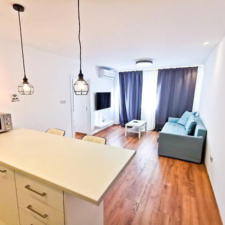 Citycenter Boutique Apartment Ларнака Экстерьер фото