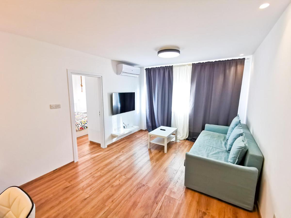 Citycenter Boutique Apartment Ларнака Экстерьер фото